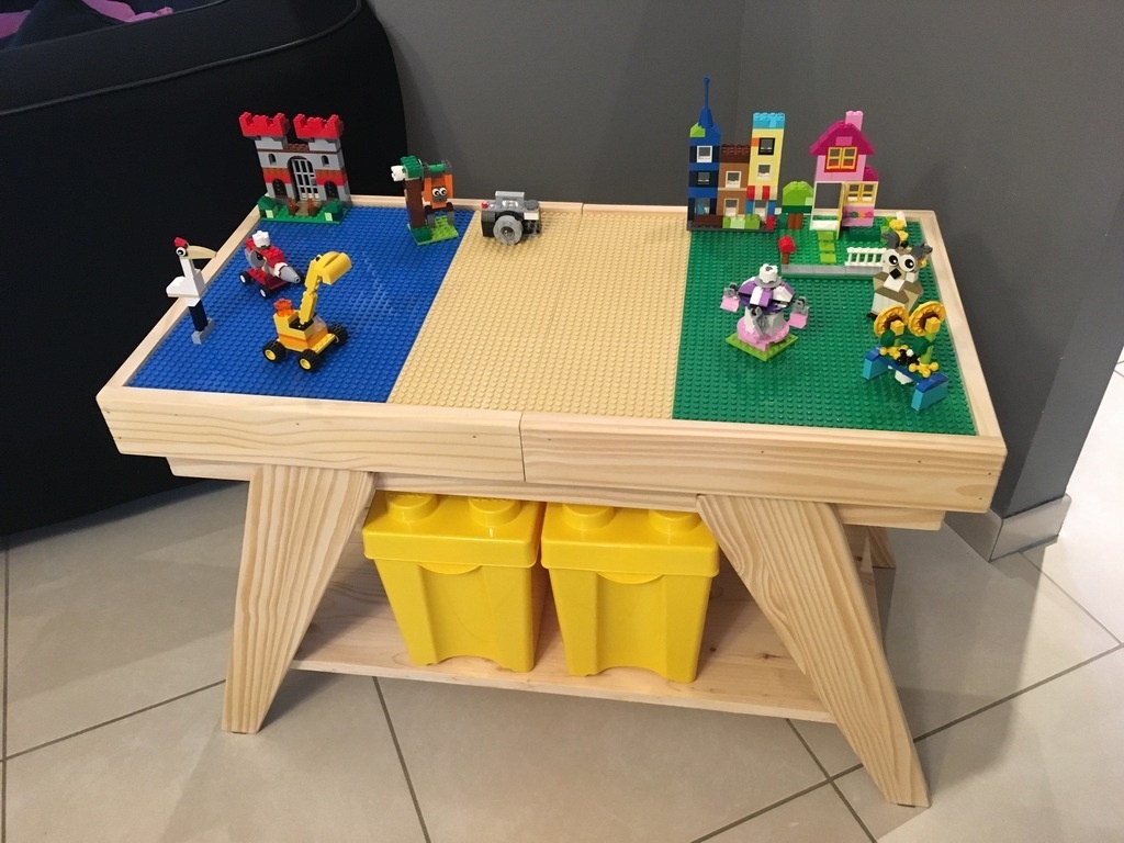 Table LEGO avec rangements par Mike0411 sur L'Air du Bois