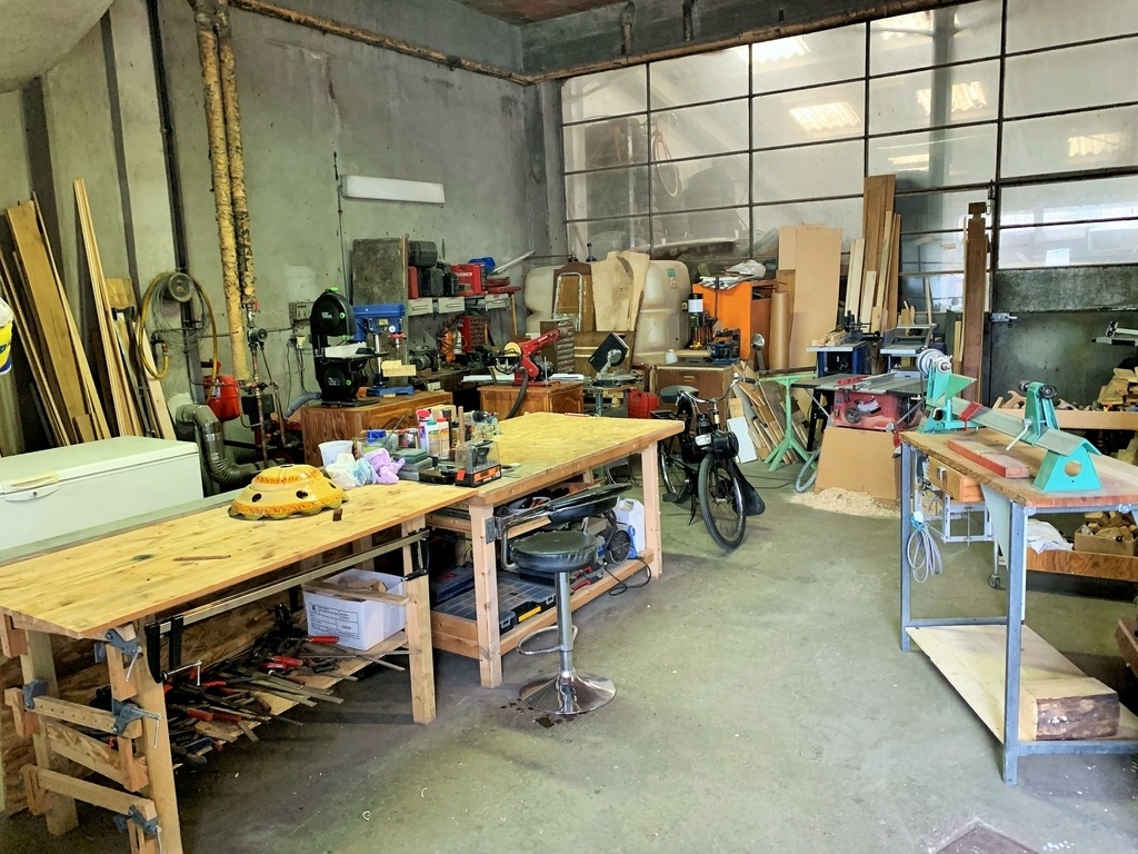 Atelier Bricolage Bois Reparation Creation Par Lebricodubois Sur L Air Du Bois