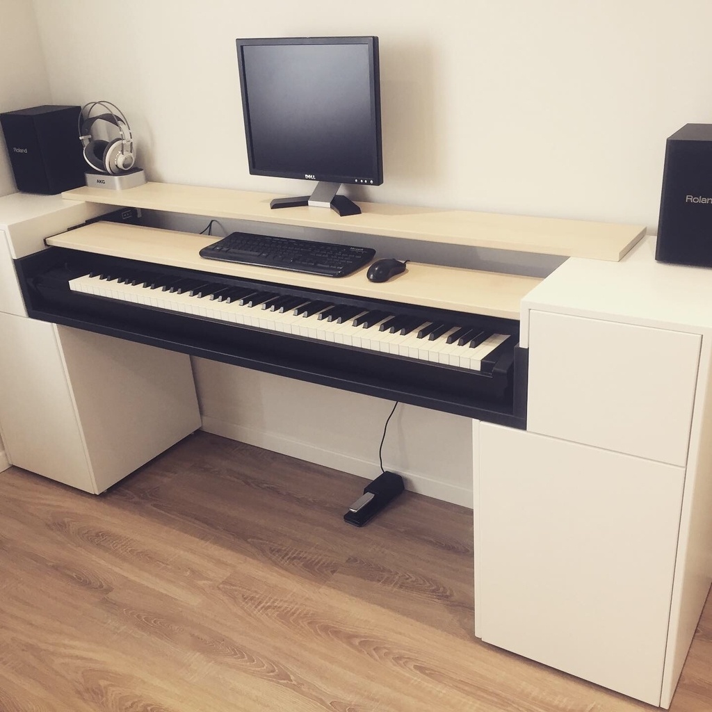 Un mini-bureau pour travailler en musique