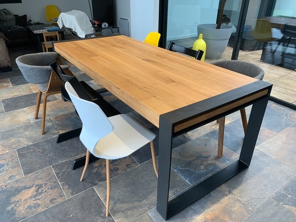 Table salle à manger bois métal par Atelier 35 sur L'Air du Bois