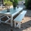 Table et bancs de jardin